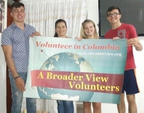 Volunteer in colombia
