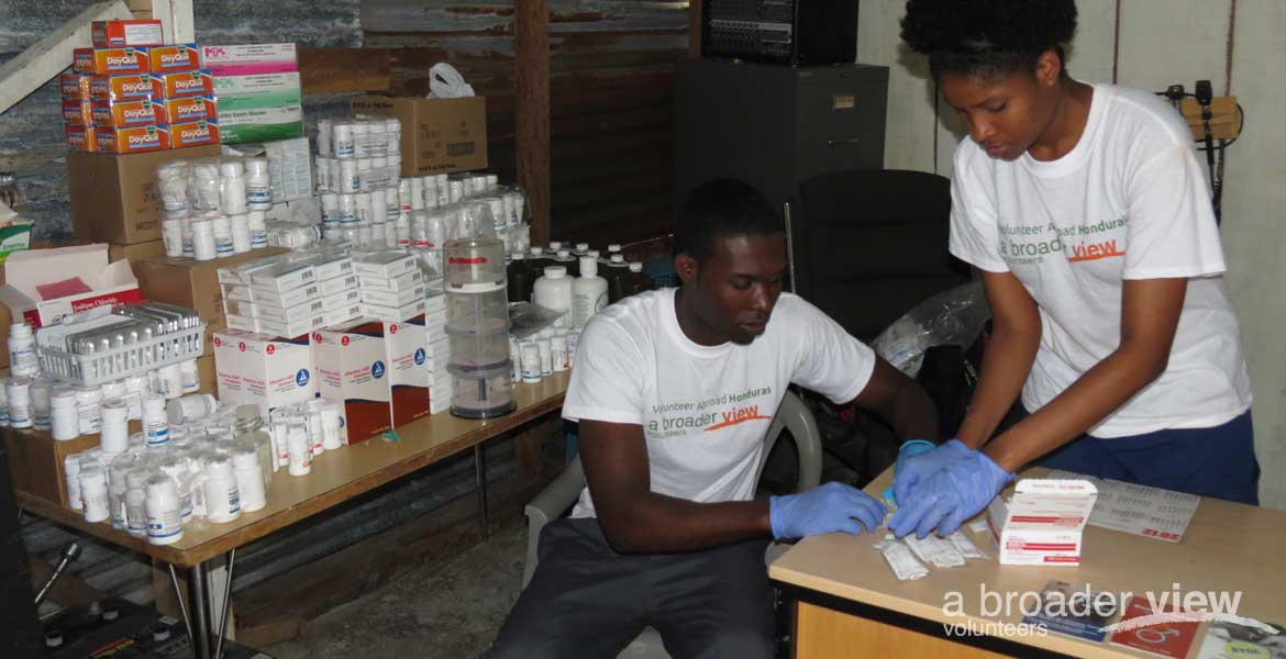 volunteer HIV project