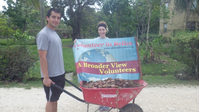 Don Samantha Volunteer Belize 01