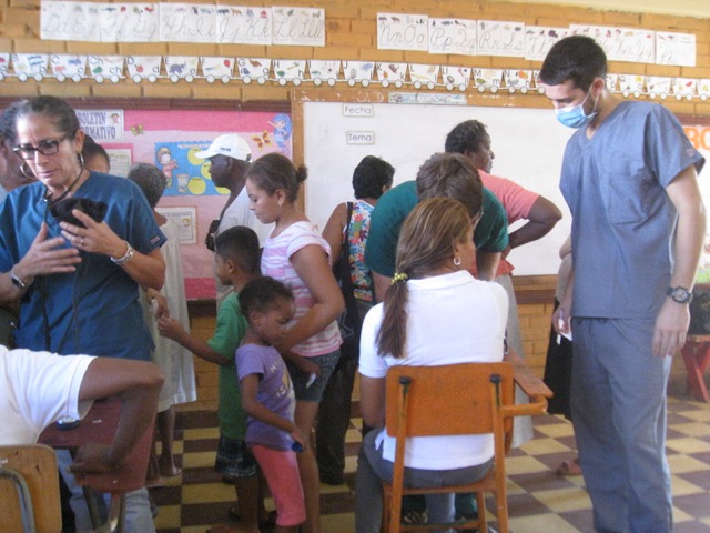 Review Justin Norris Volunteer in Honduras La Ceiba at the Premed