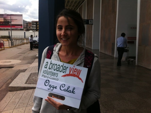 Review Ozge Colak Volunteer  Cusco Peru 01