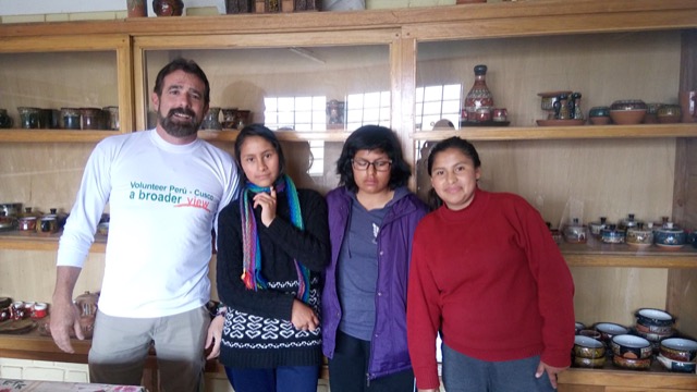 Review Larry Volunteer Cusco Peru 01