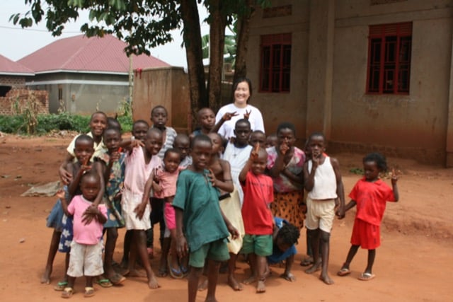 Review Erin Hong Volunteer Bulenga Uganda 02