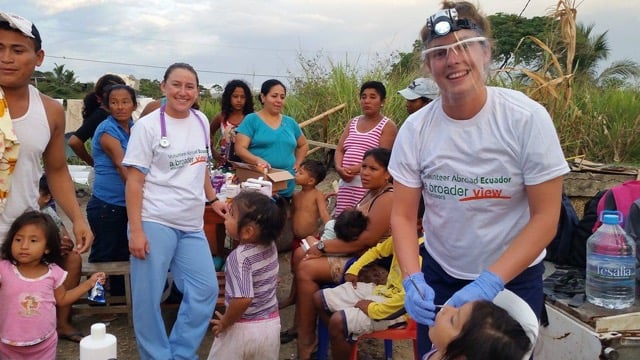 Review Miranda Paterson Volunteer in Ecuador Dental Clinic   Program