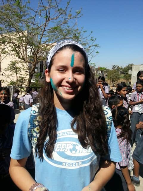Review Grace Toll Volunteer in India Jaipur at the Elephant and teaching program