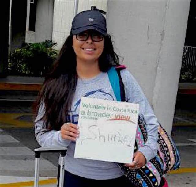Review Shirley Estupiña Volunteer in San Jose Costa Rica at the PreMed program