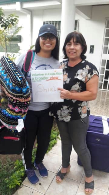 Review Shirley Estupiña Volunteer in San Jose Costa Rica at the PreMed program