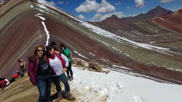 Review Rachelle Valenzuela Volunteer in Peru Cusco PreMed and Senior Center