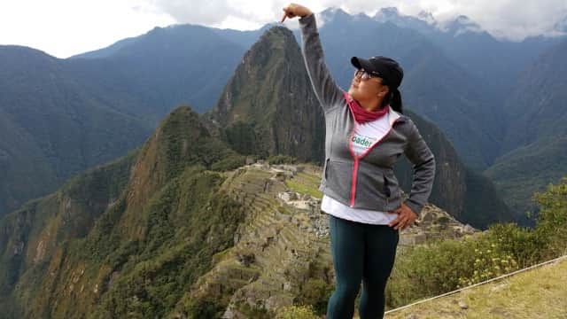 Review Rachelle Valenzuela Volunteer in Peru Cusco PreMed and Senior Center