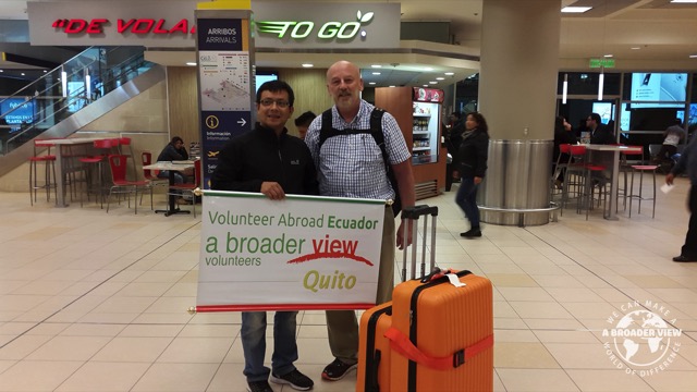 Review Volunteer James Hanson in Ecuador Quito at the Seniors Care Program