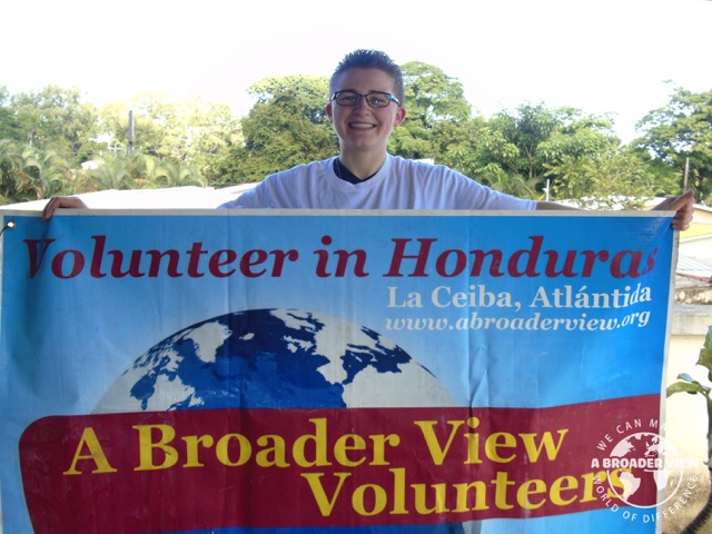 Review Volunteer Julie Sargent Honduras La Ceiba Ambulance Rescue program