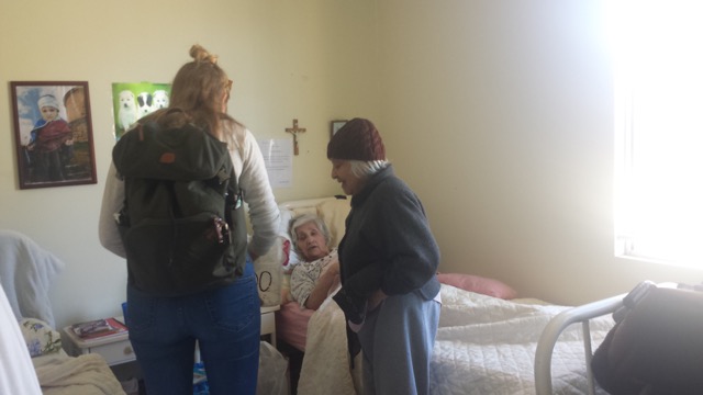 Review Volunteer Catherine Mc Elroy Chile La Serena at the Seniors Care Center  