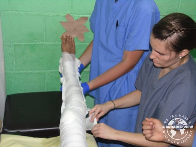 Volunteer in Honduras La Ceiba Review Pre Medical Student Program Skyler Speciale