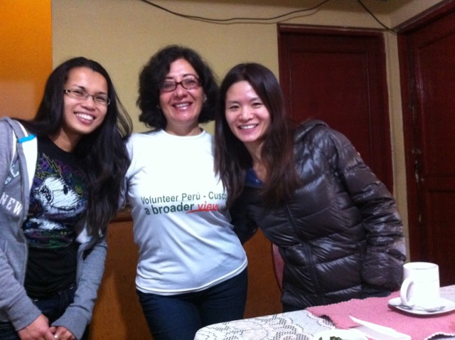 april-volunteer-cusco-02