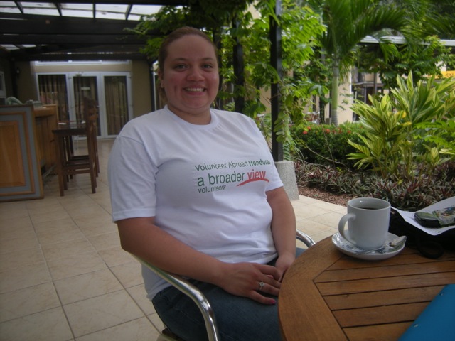 erika-volunteer-la-ceiba-honduras-02