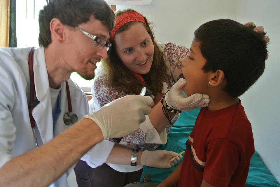 volunteer in nepal medical program