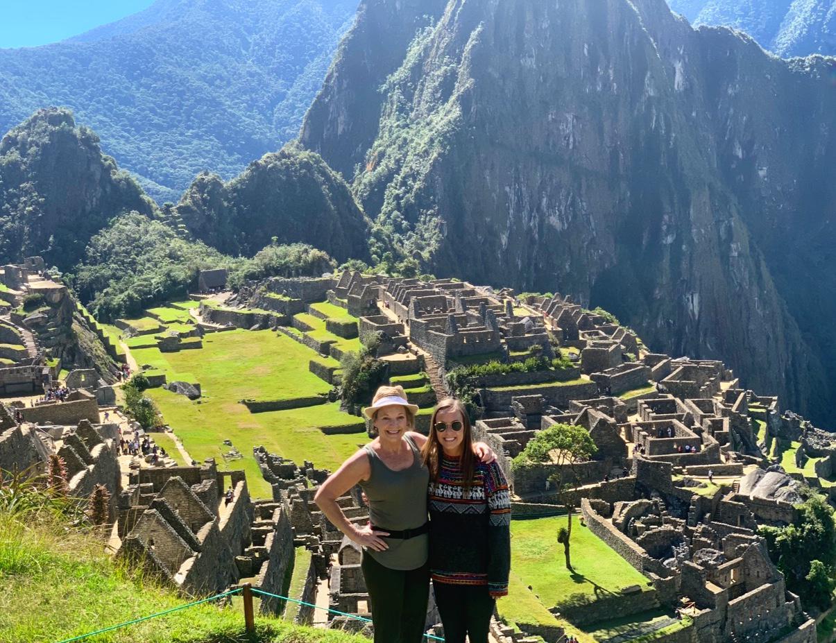 Volunteers in Cusco Peru Review Kristina & Joyce Medical Program