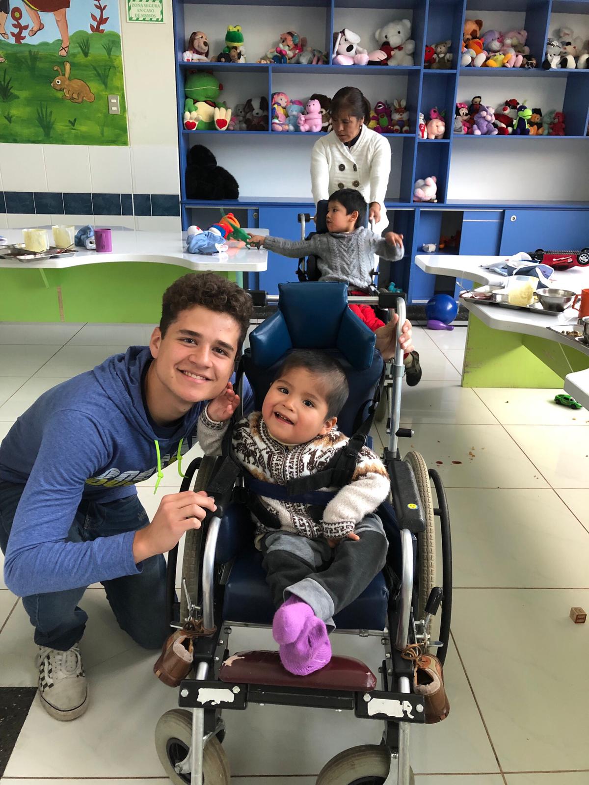 Volunteer Cusco Peru Feedback Manuel Avila Hospital and kinder Program