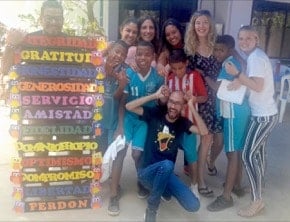 Volunteer in colombia