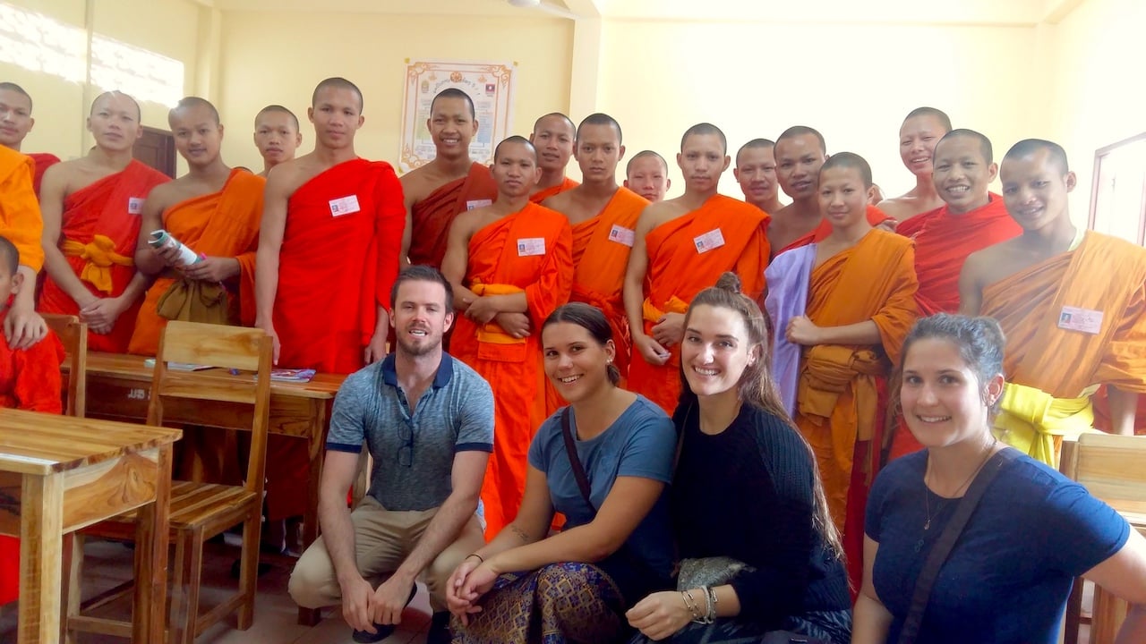 Volunteering in Laos