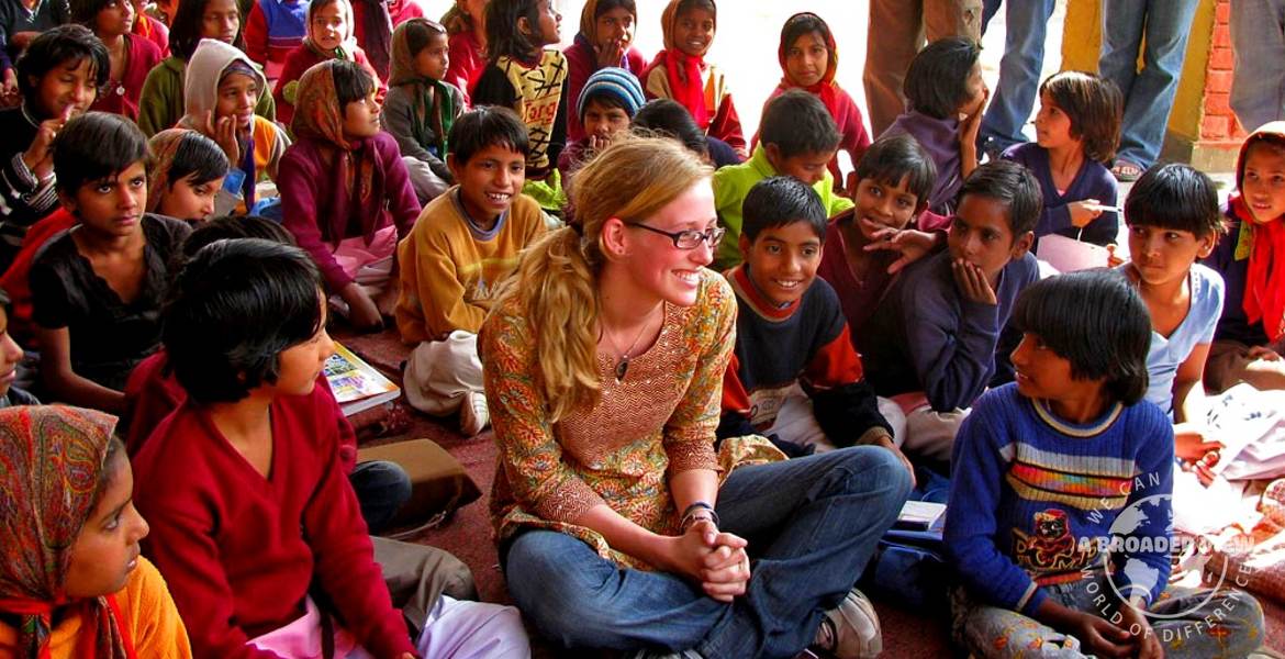 Volunteer in India jaipur Child Care